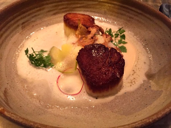 Seared Scallop - cauliflower, apples, radish